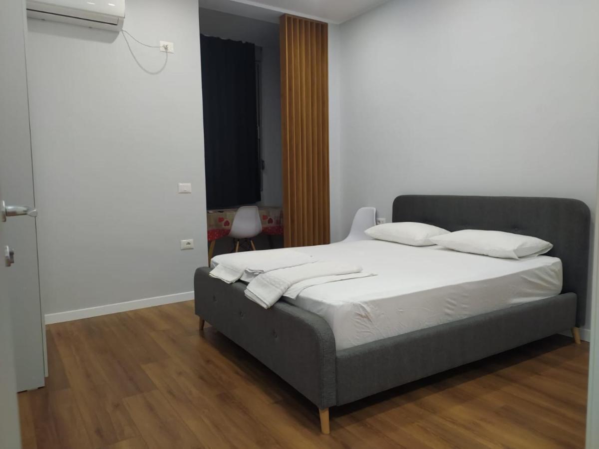 Be Solei Studio Apartments Sol 2 Tirana Exterior foto